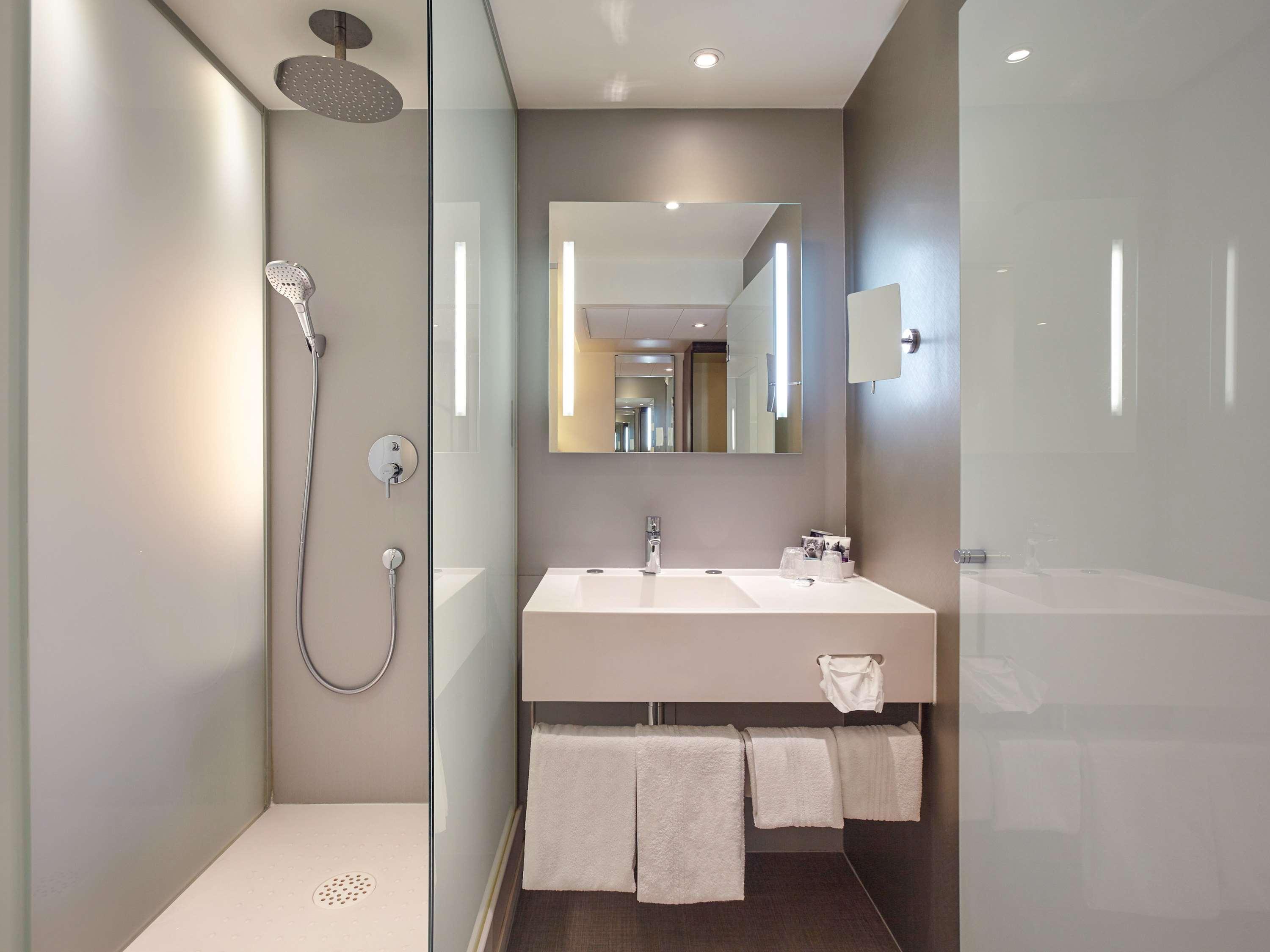 Mercure Paris Arc De Triomphe Etoile Екстер'єр фото