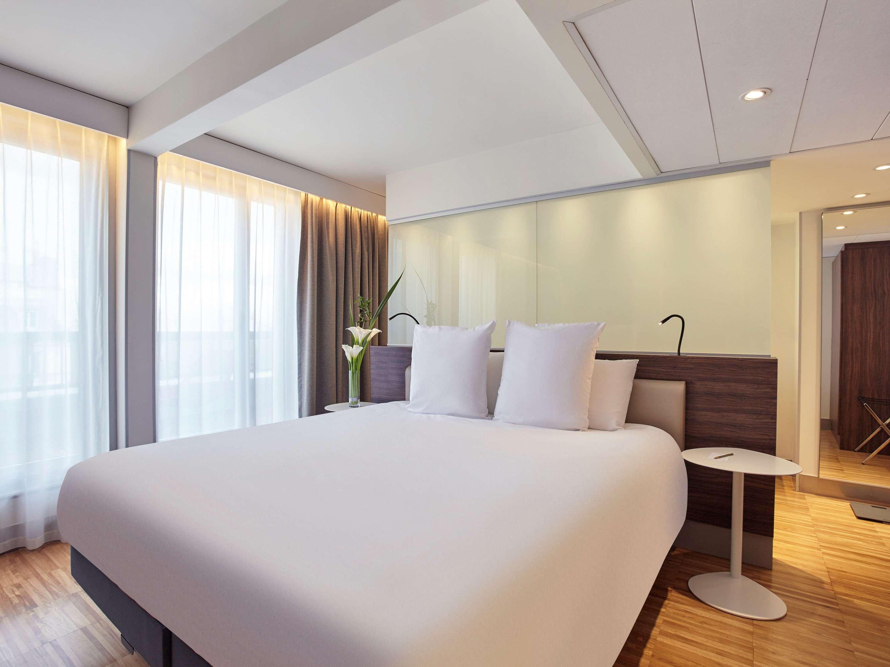 Mercure Paris Arc De Triomphe Etoile Екстер'єр фото