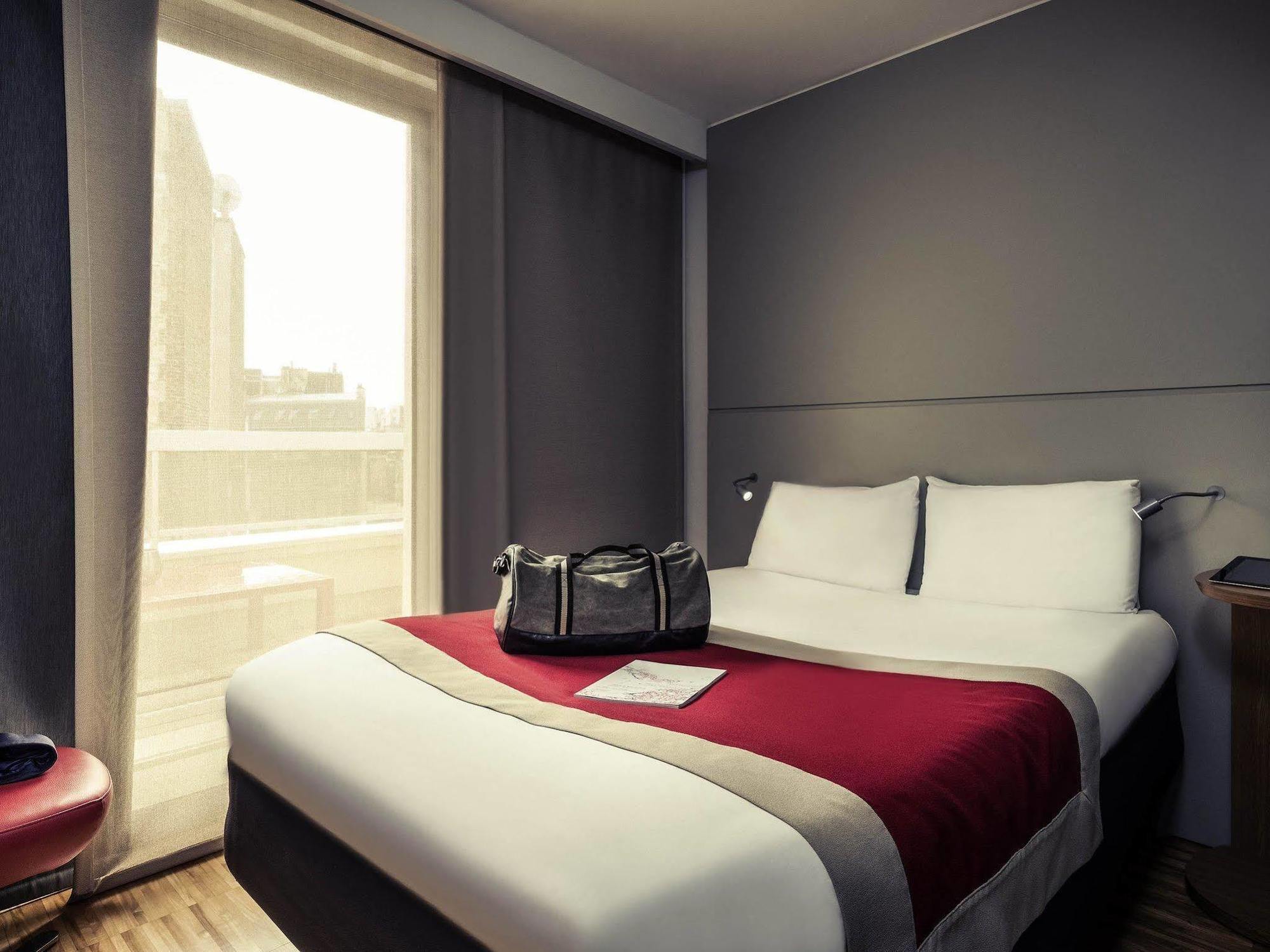 Mercure Paris Arc De Triomphe Etoile Екстер'єр фото
