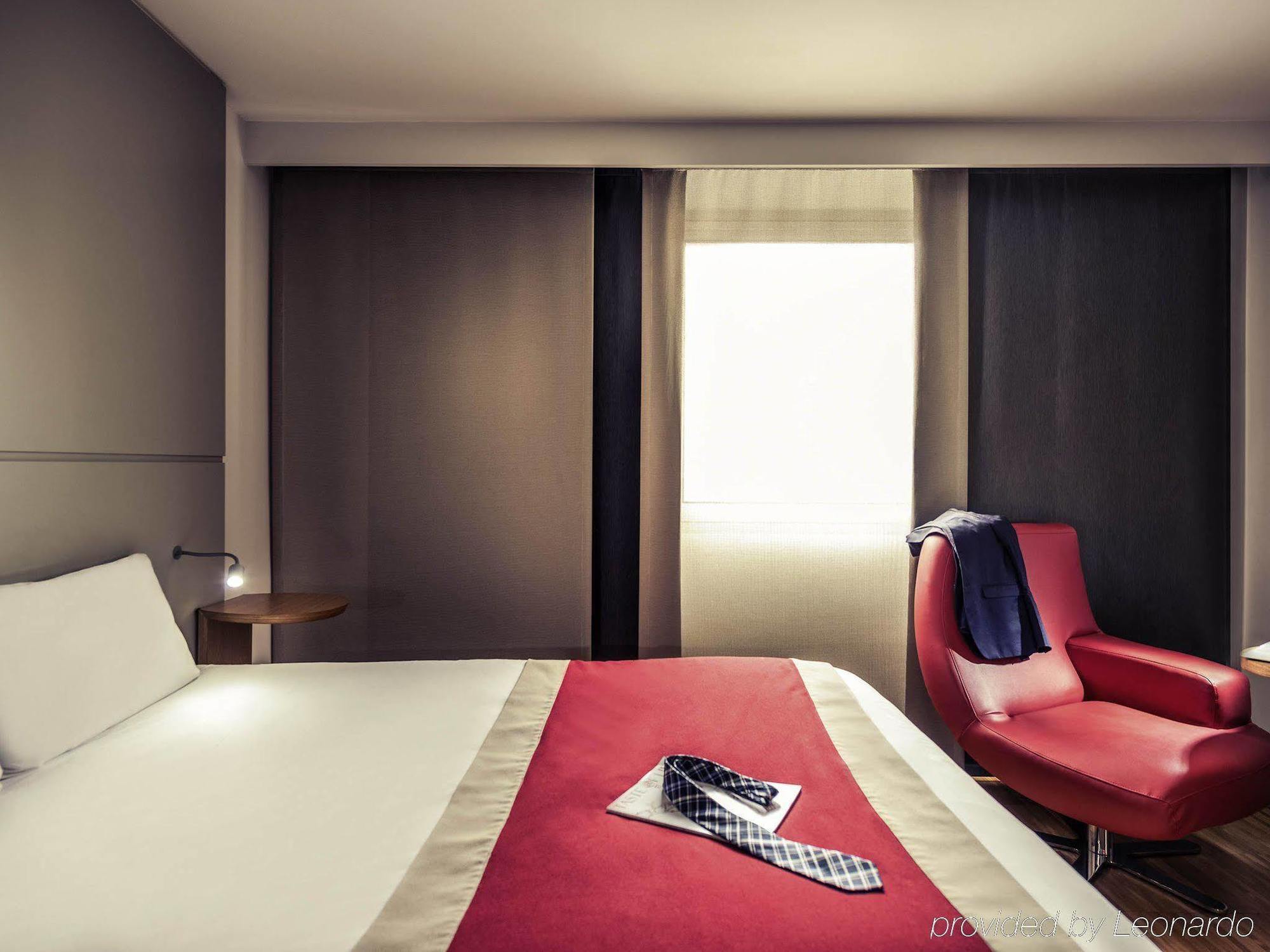Mercure Paris Arc De Triomphe Etoile Екстер'єр фото